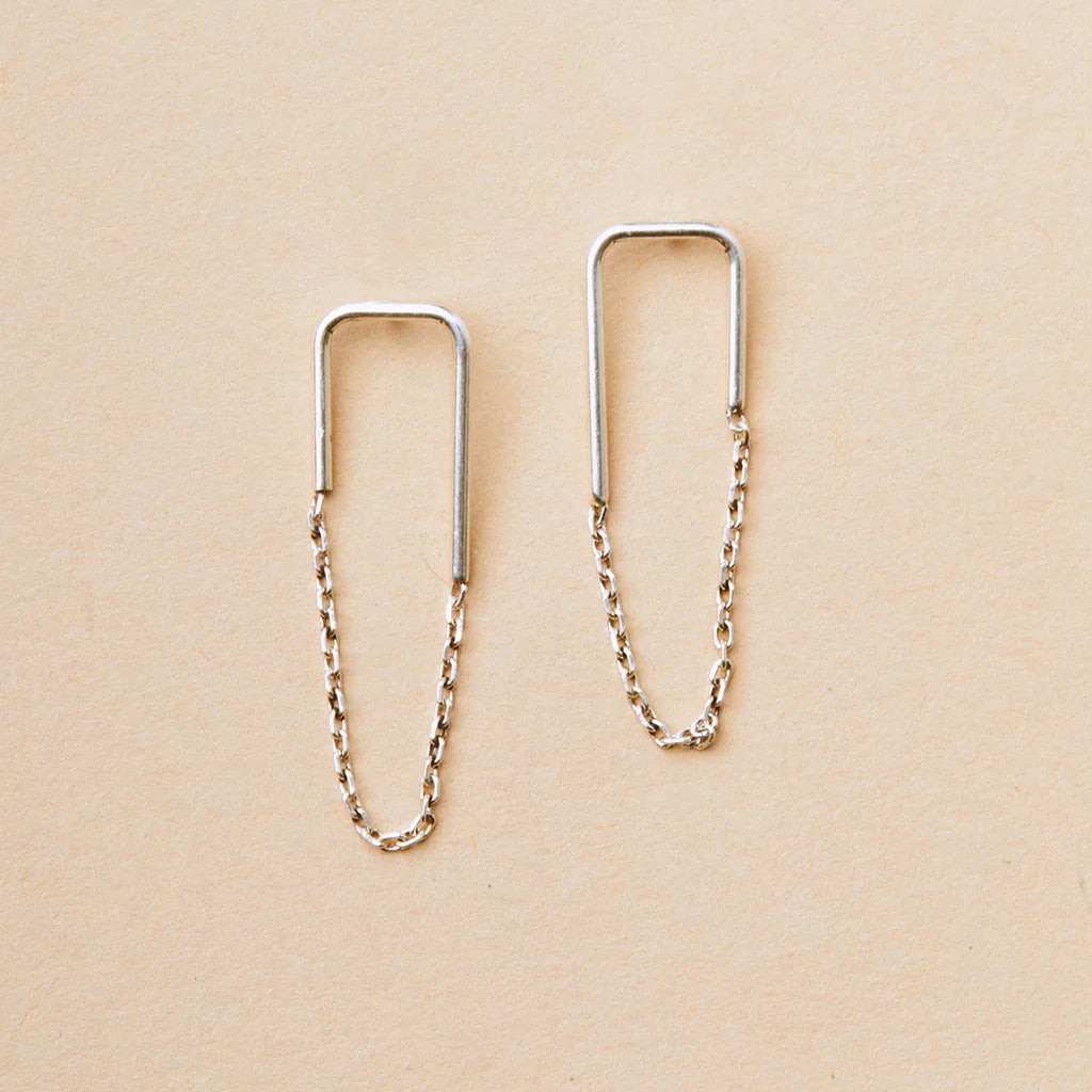 Scout Refined Collection | Filament Stud Silver | $26